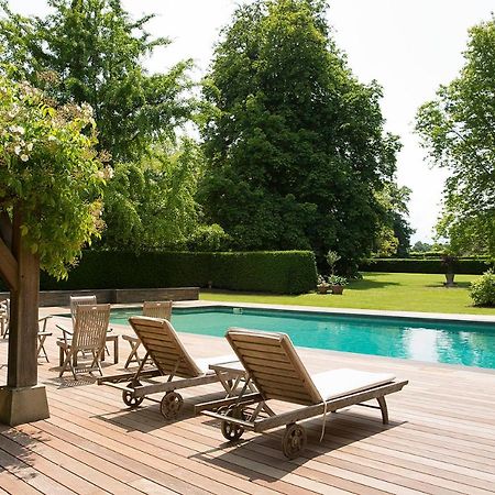 Petiville  Chateau De Beneauville B&B 외부 사진