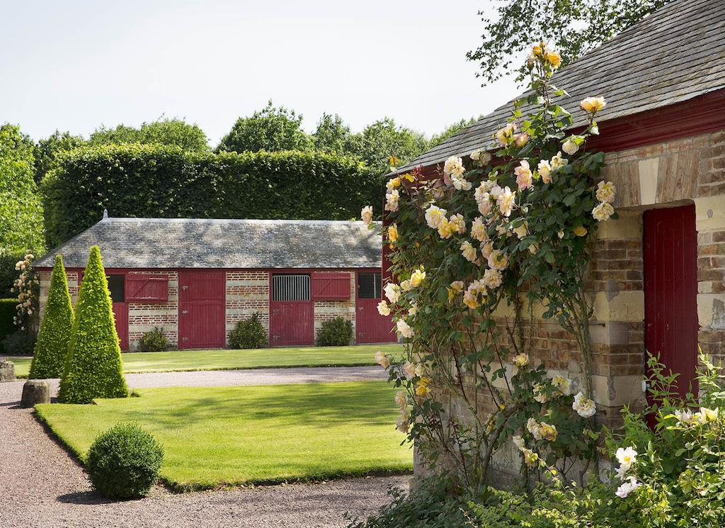 Petiville  Chateau De Beneauville B&B 외부 사진